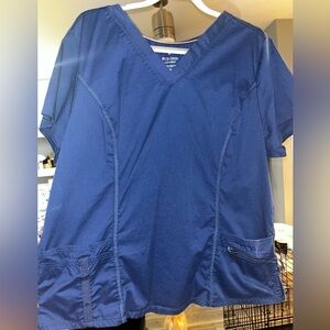 Beyond Scrubs scrub set navy blue